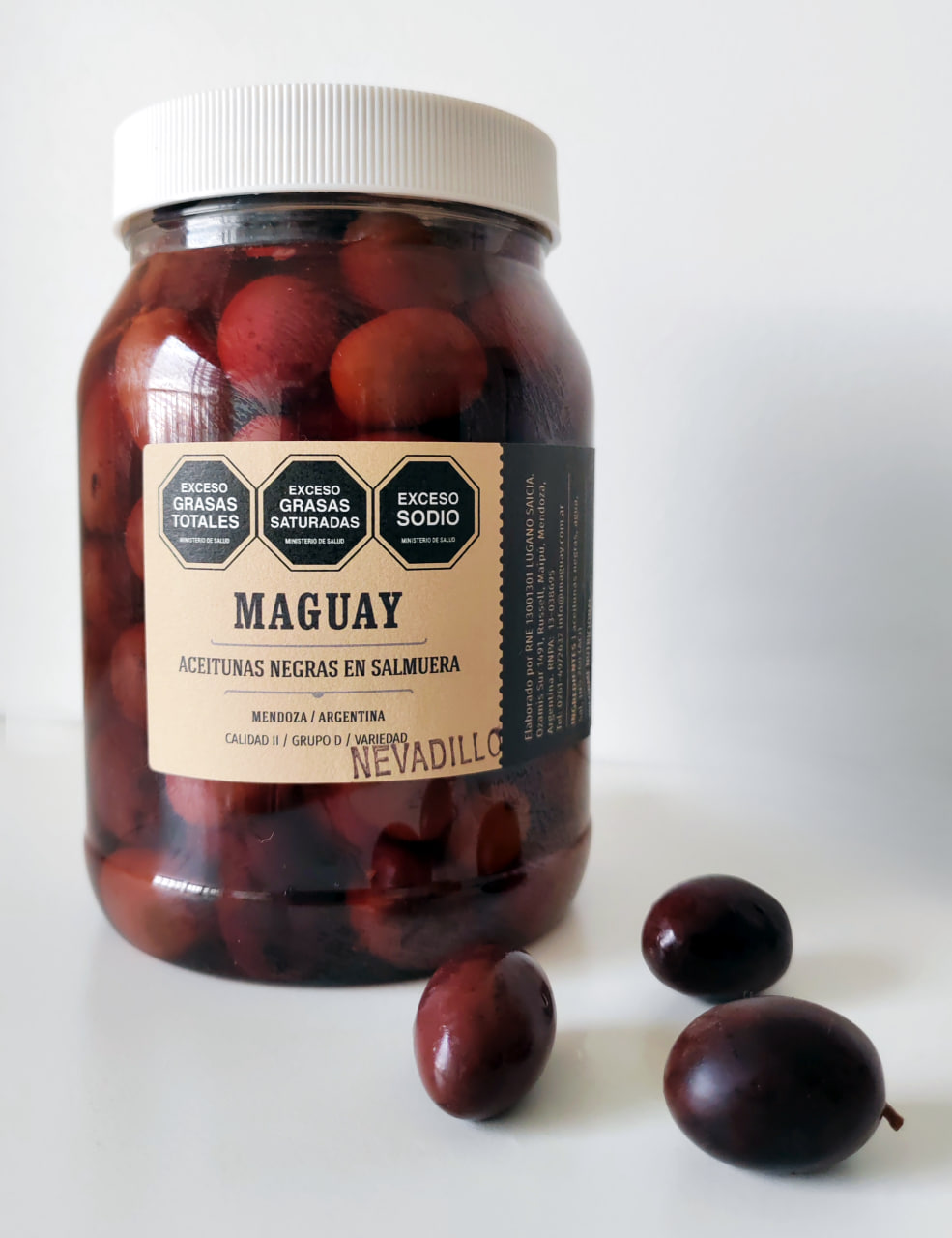 Чёрные оливки с косточкой сорт Nevadillo 0,5кг